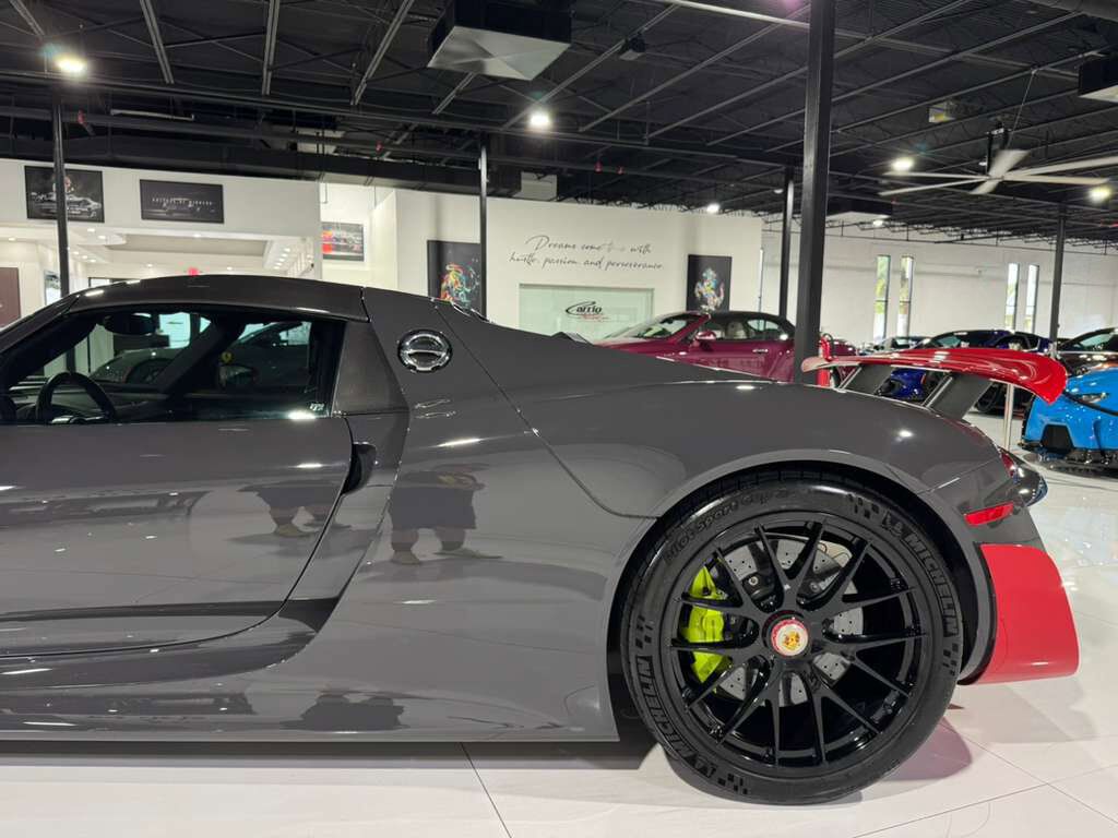 2015 Porsche 918 Spyder w/Weissach Pkg Fort Lauderdale FL