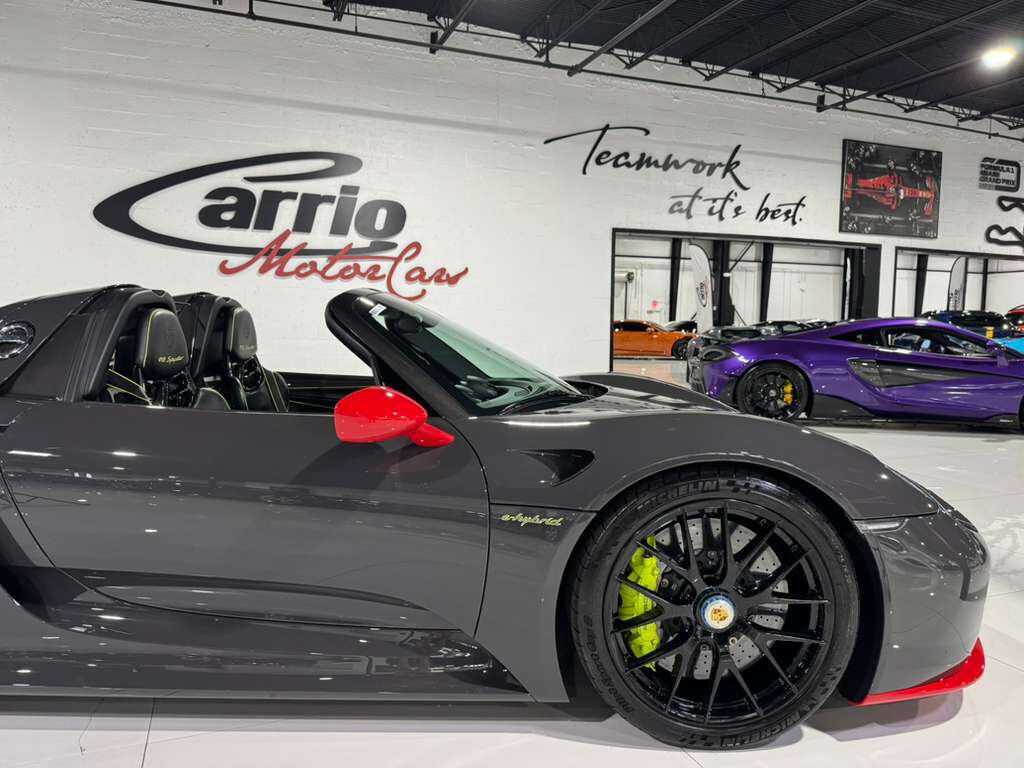 2015 Porsche 918 Spyder w/Weissach Pkg Fort Lauderdale FL