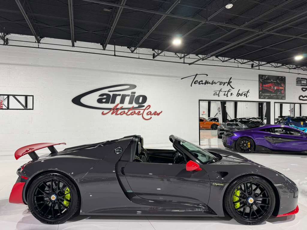 2015 Porsche 918 Spyder w/Weissach Pkg Fort Lauderdale FL