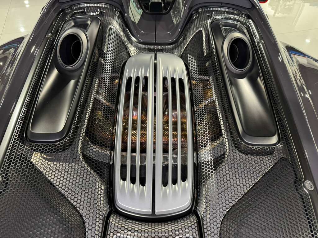 2015 Porsche 918 Spyder w/Weissach Pkg Fort Lauderdale FL