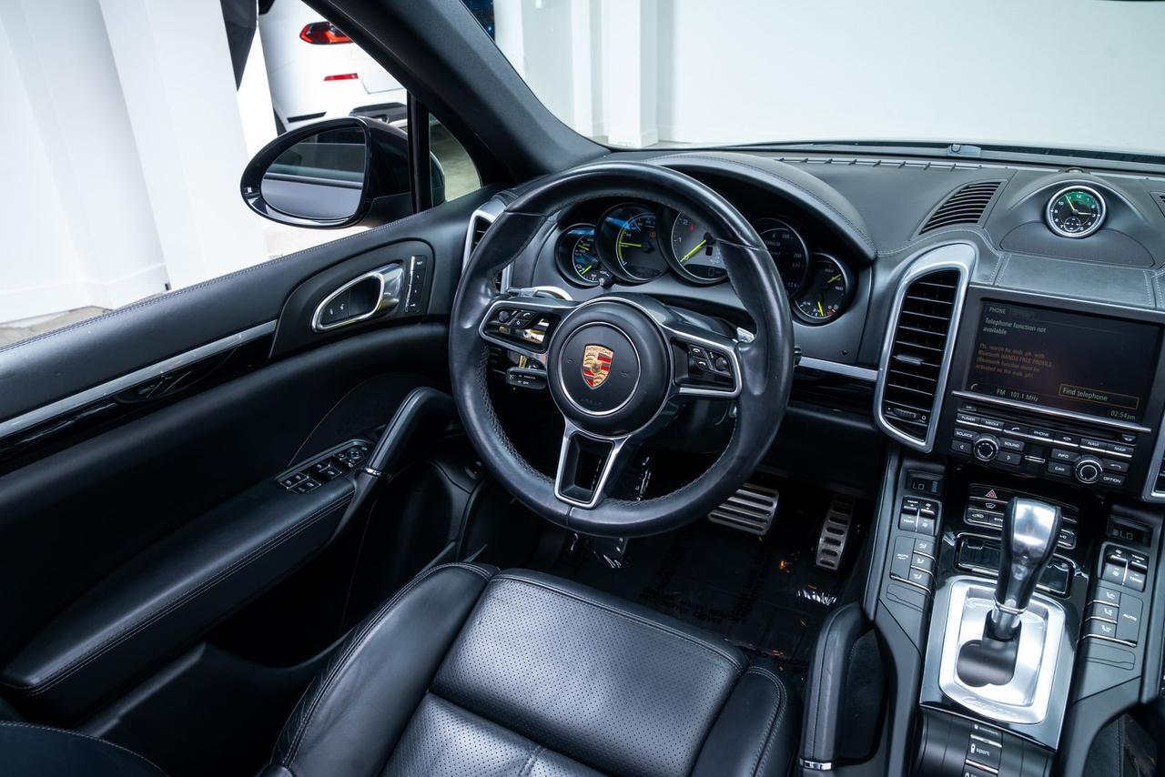 2015 Porsche Cayenne E-Hybrid S Infotainment Package Black Leather Portland OR