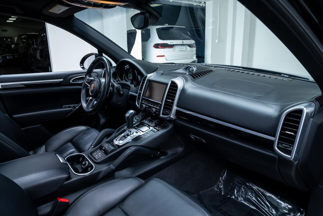 2015 Porsche Cayenne E-Hybrid S Infotainment Package Black Leather Portland OR
