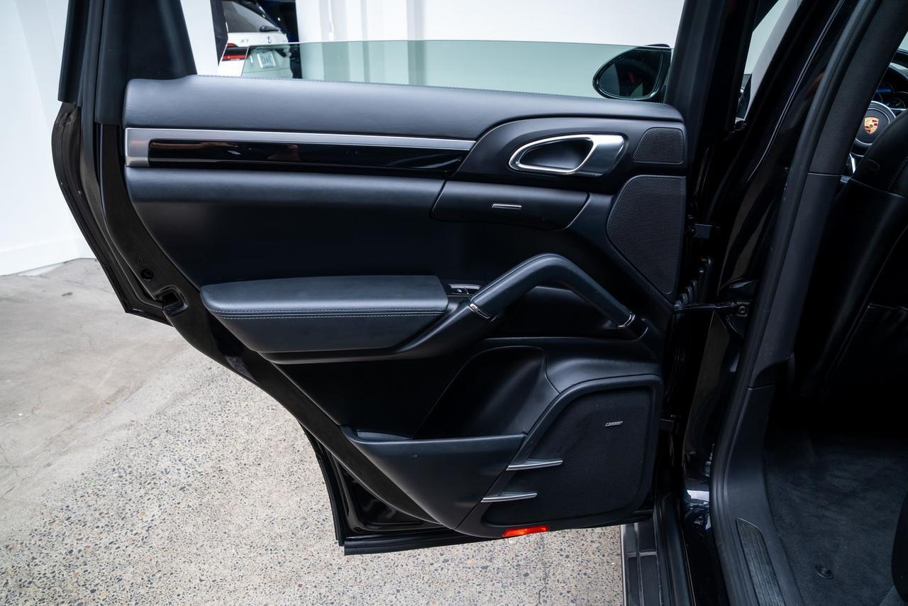 2015 Porsche Cayenne E-Hybrid S Infotainment Package Black Leather Portland OR