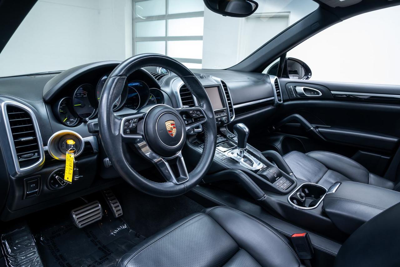 2015 Porsche Cayenne E-Hybrid S Infotainment Package Black Leather Portland OR