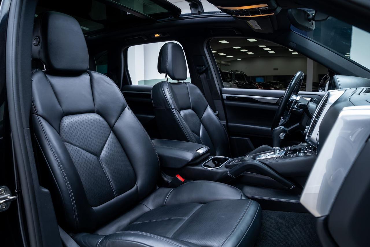 2015 Porsche Cayenne E-Hybrid S Infotainment Package Black Leather Portland OR