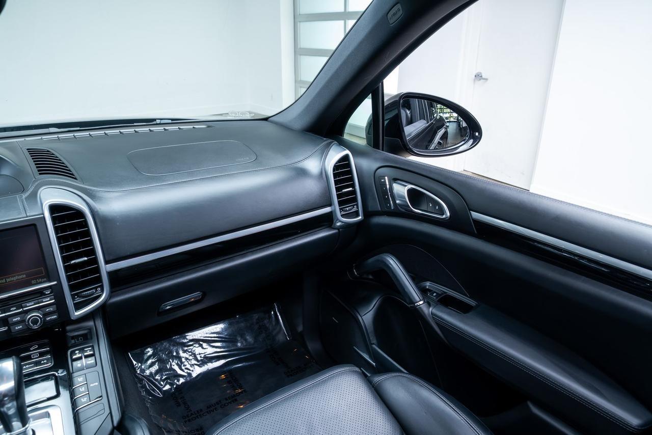 2015 Porsche Cayenne E-Hybrid S Infotainment Package Black Leather Portland OR