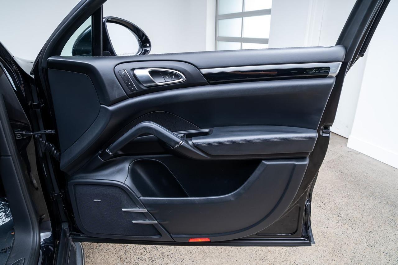 2015 Porsche Cayenne E-Hybrid S Infotainment Package Black Leather Portland OR