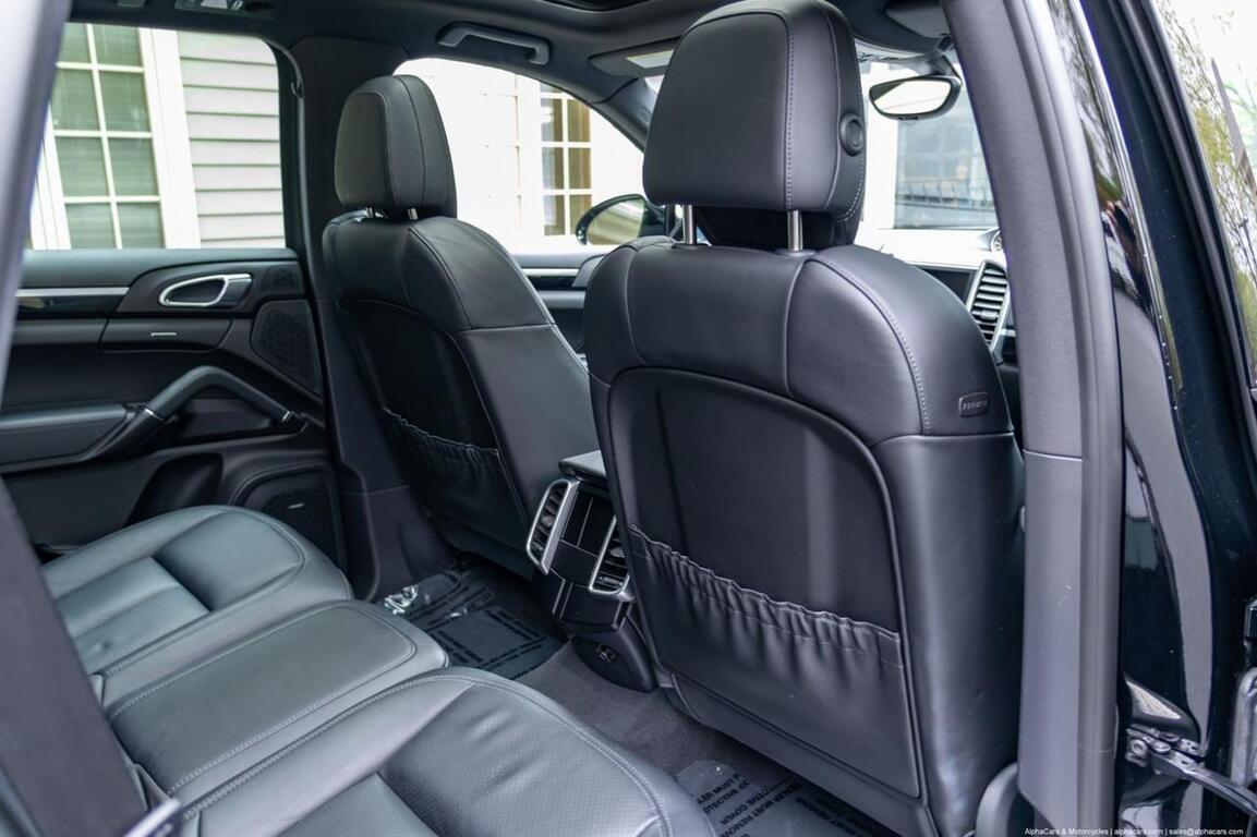 2015 Porsche Cayenne S Boston MA
