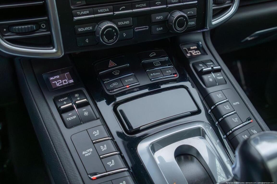 2015 Porsche Cayenne S Boston MA