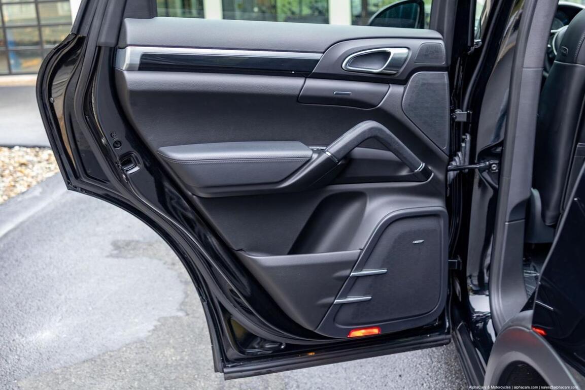 2015 Porsche Cayenne S Boston MA