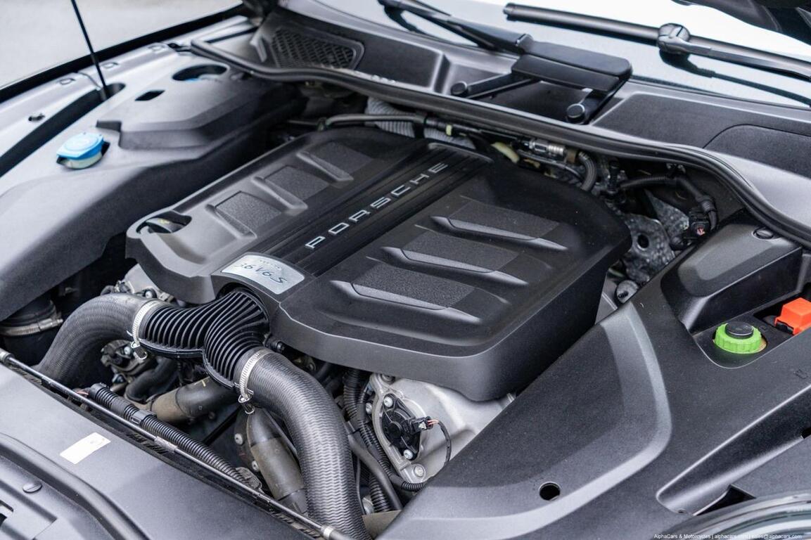 2015 Porsche Cayenne S Boston MA