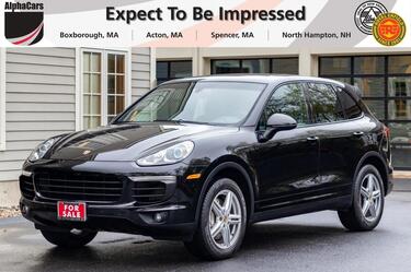 2015_Porsche_Cayenne_S_ Boston MA