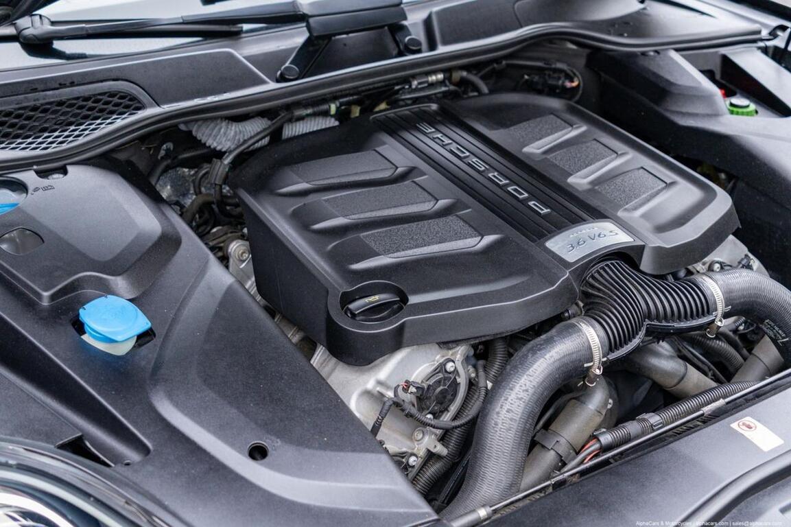 2015 Porsche Cayenne S Boston MA