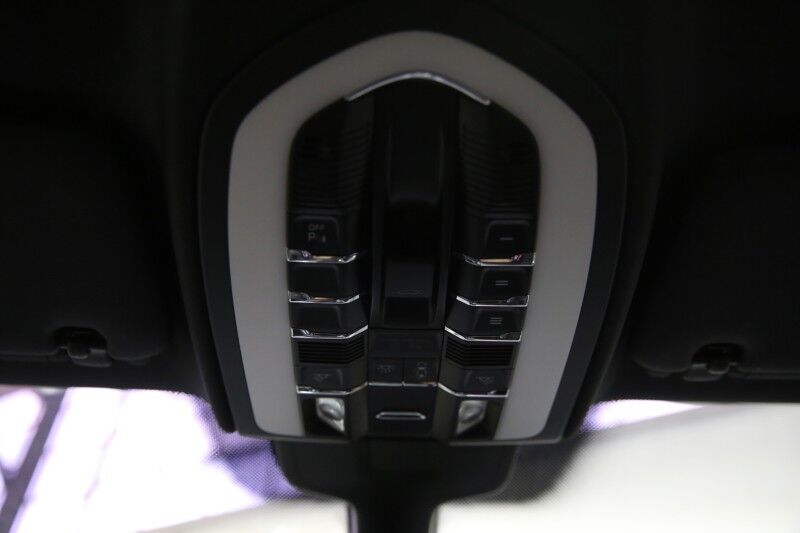 2015 Porsche Cayenne S Plainview NY