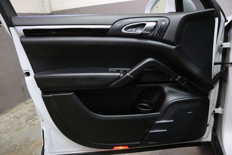 2015 Porsche Cayenne S Plainview NY
