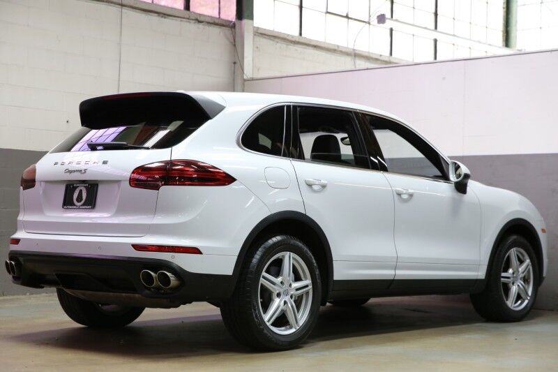 2015 Porsche Cayenne S Plainview NY