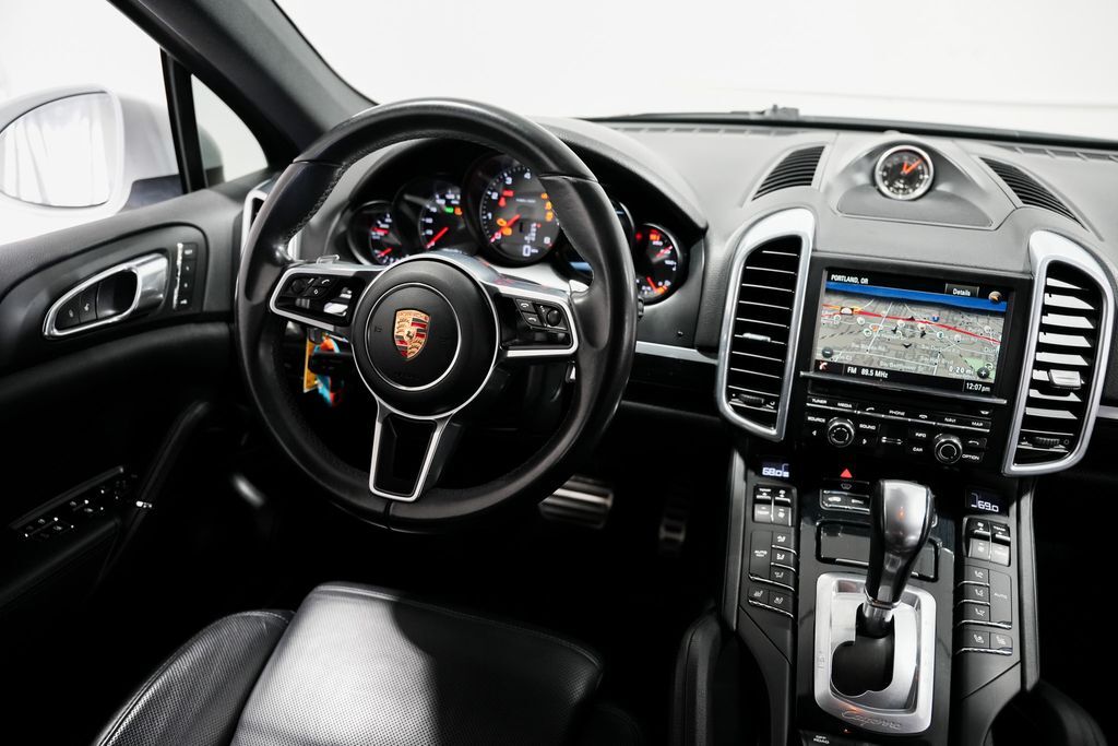 2015 Porsche Cayenne S Tigard OR