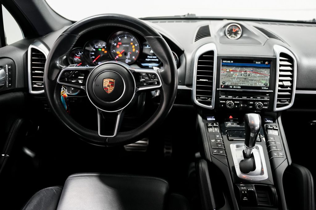 2015 Porsche Cayenne S Tigard OR