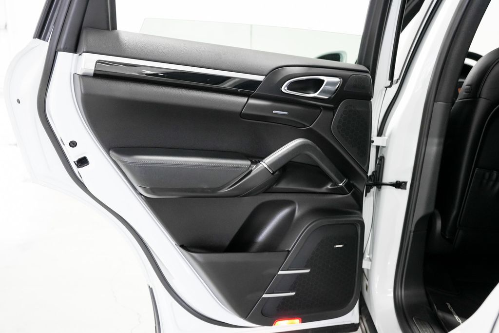 2015 Porsche Cayenne S Tigard OR