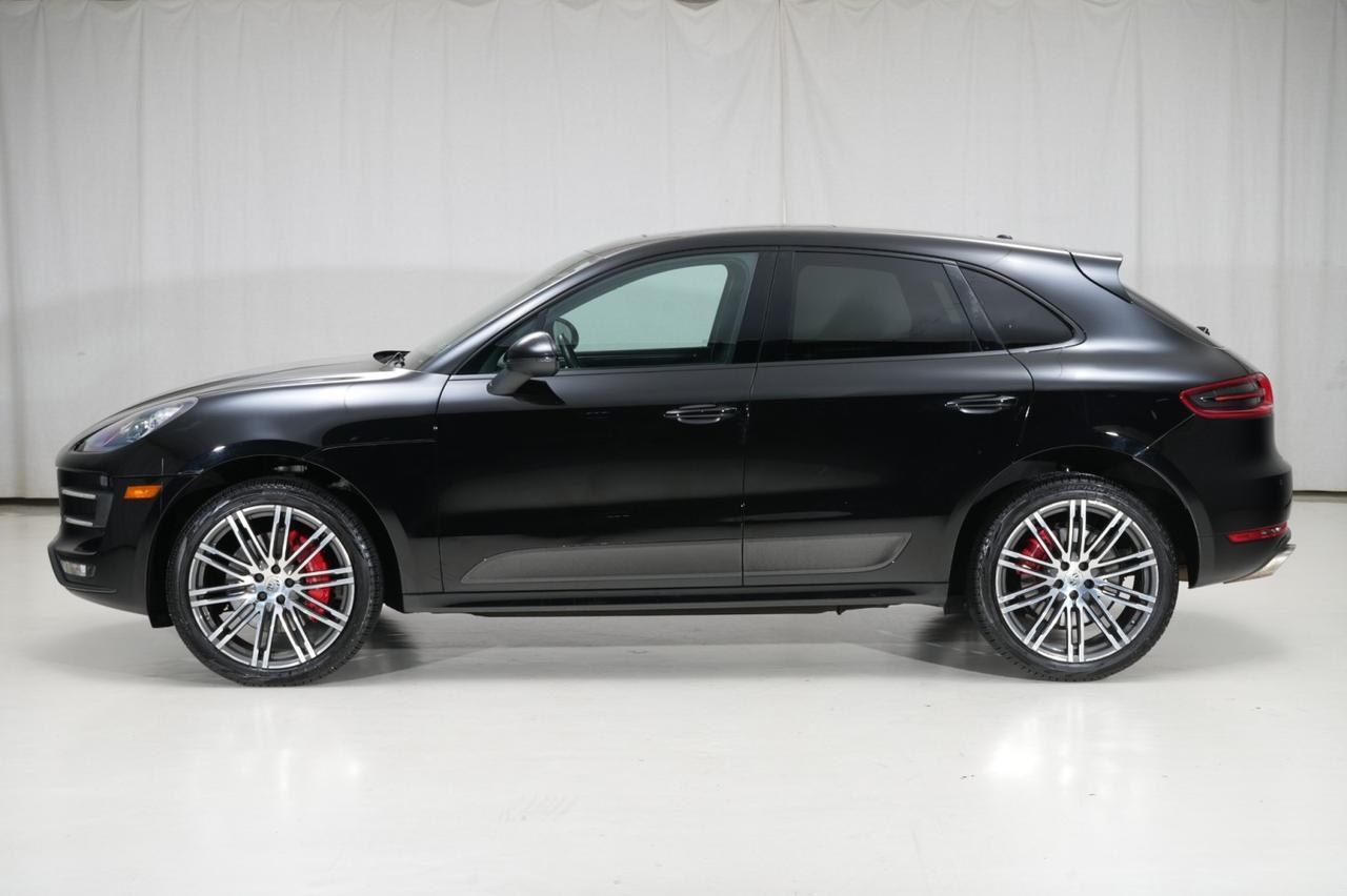 2015 Porsche Macan AWD Turbo 1-Owner