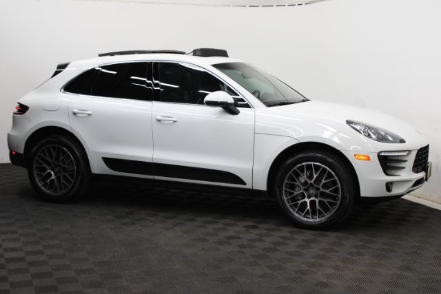 2015 Porsche Macan S
