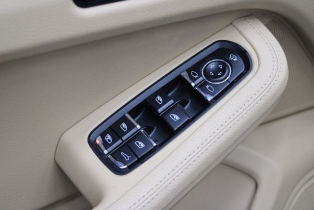 2015 Porsche Macan S Chantilly VA