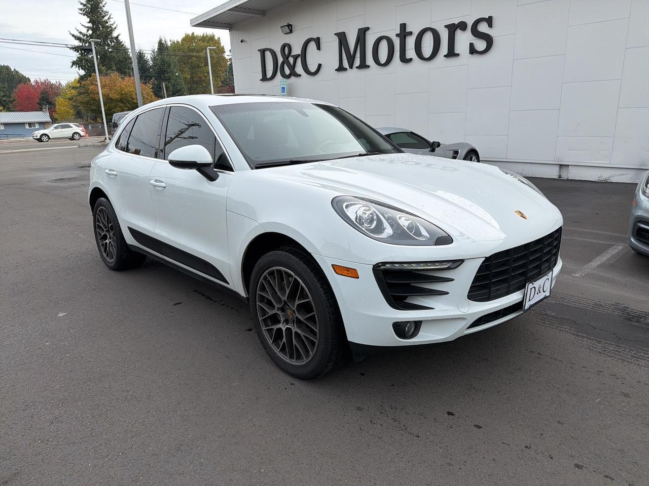 2015 Porsche Macan