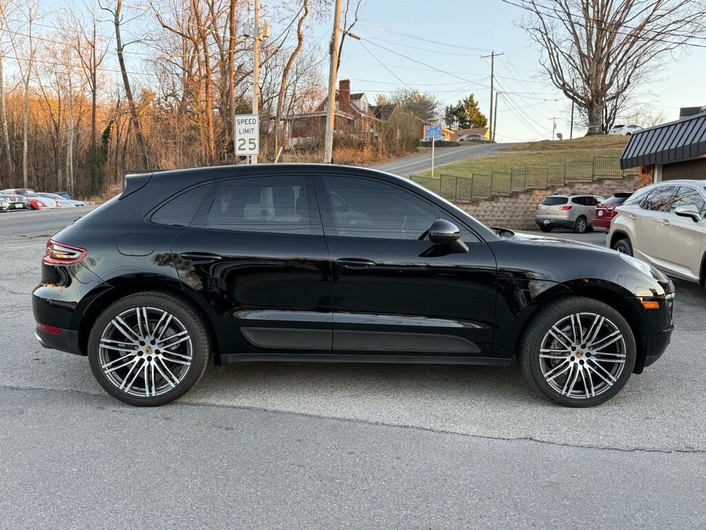 2015 Porsche Macan S