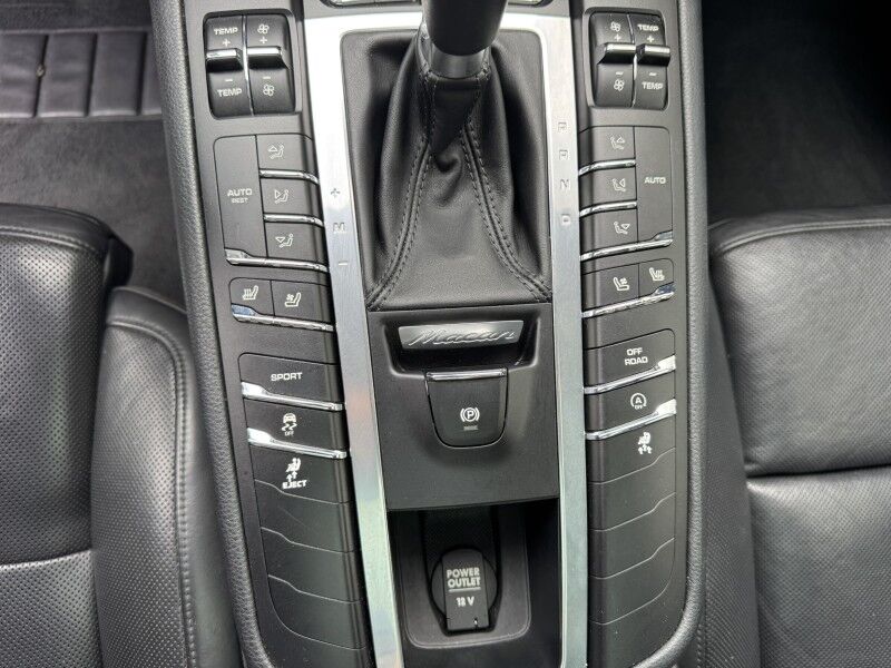 2015 Porsche Macan S Willow Grove PA