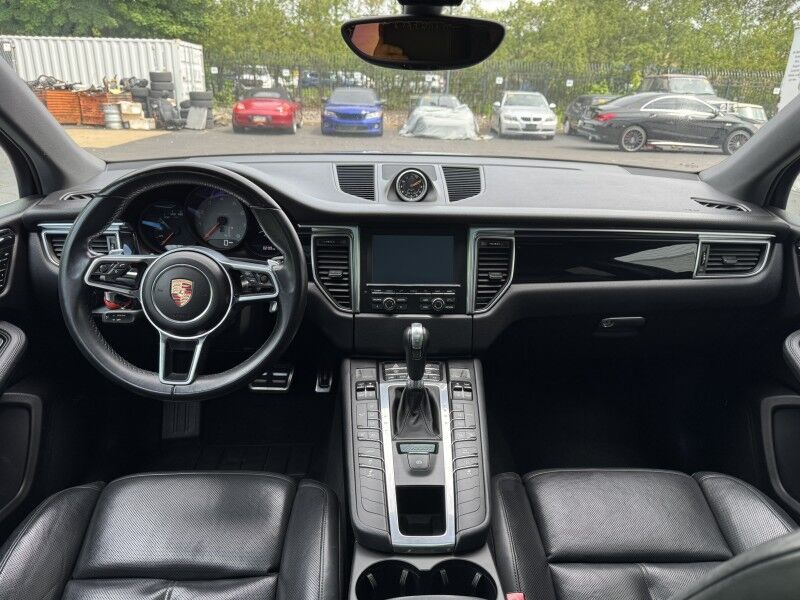 2015 Porsche Macan S Willow Grove PA