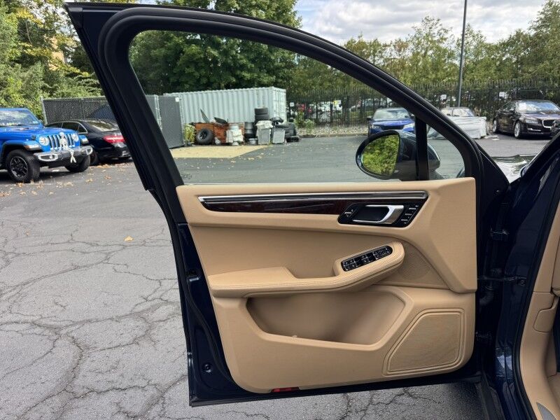2015 Porsche Macan S Willow Grove PA