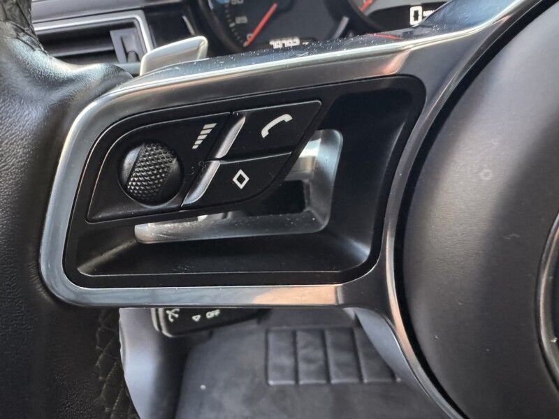 2015 Porsche Macan S Willow Grove PA