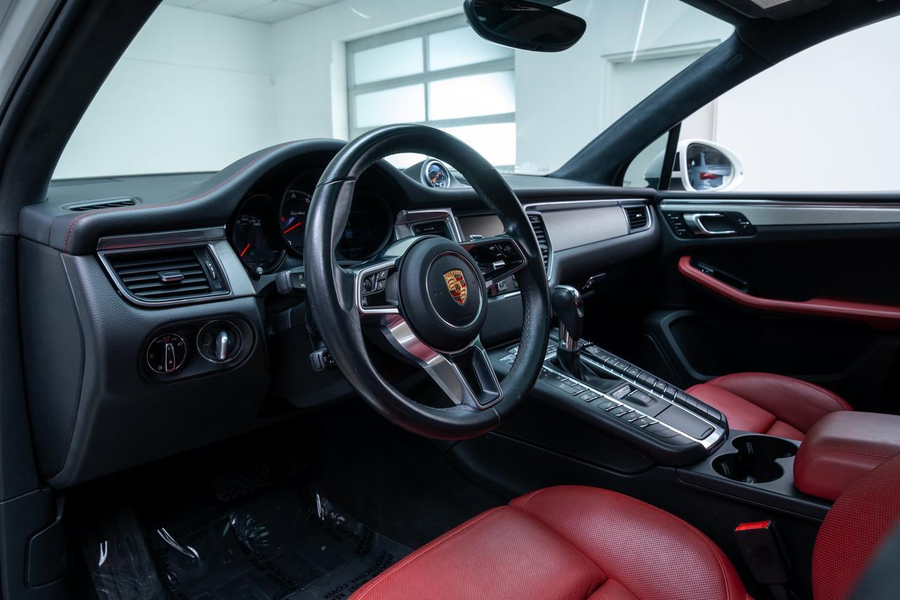 2015 Porsche Macan Turbo Premium Package / Bose Sound Portland OR