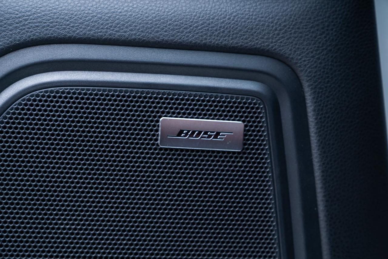 2015 Porsche Macan Turbo Premium Package / Bose Sound Portland OR