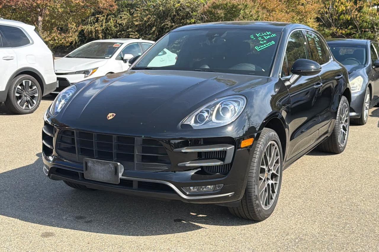 2015 Porsche Macan Turbo