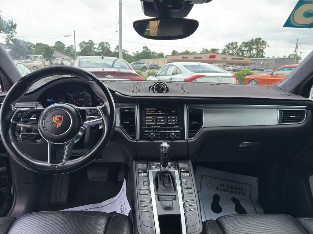 2015 Porsche Macan Turbo - Photo 16