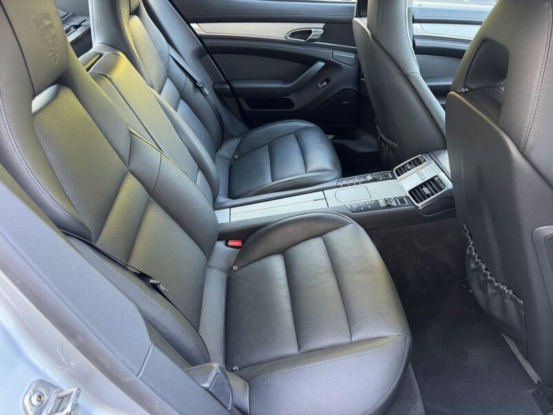 2015 Porsche Panamera 4 Willow Grove PA