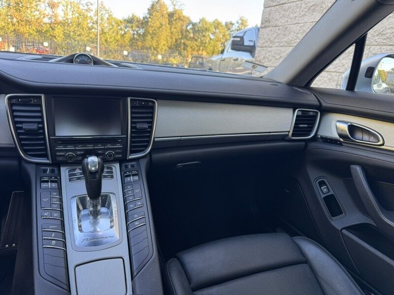 2015 Porsche Panamera 4 Willow Grove PA