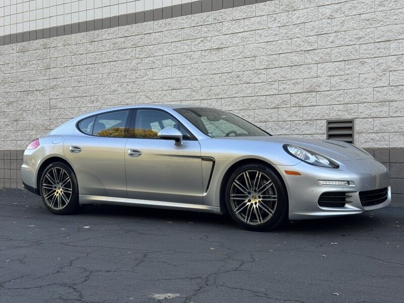 2015 Porsche Panamera 4 Willow Grove PA