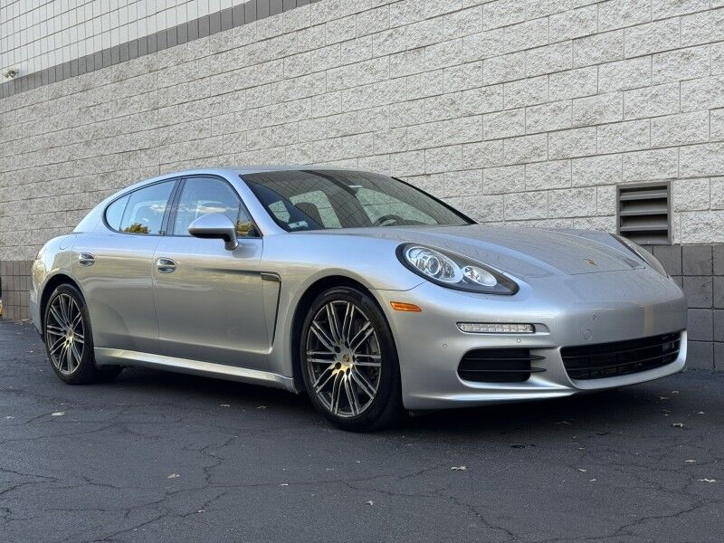 2015 Porsche Panamera 4 Willow Grove PA