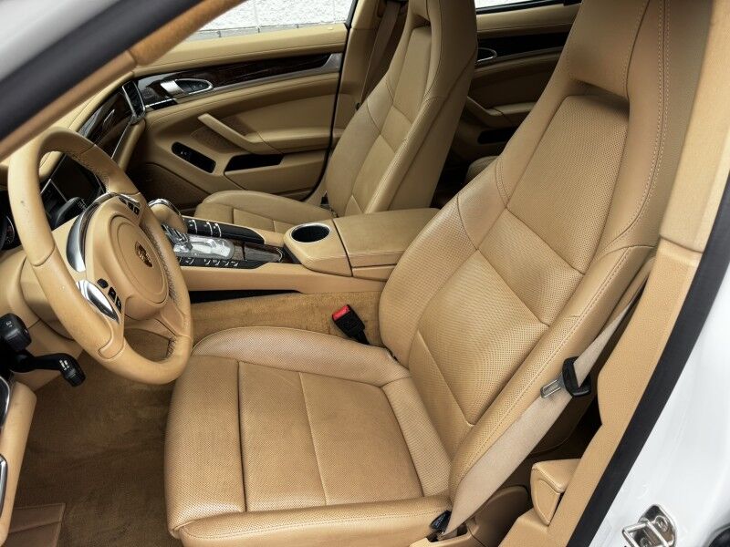 2015 Porsche Panamera 4 Willow Grove PA