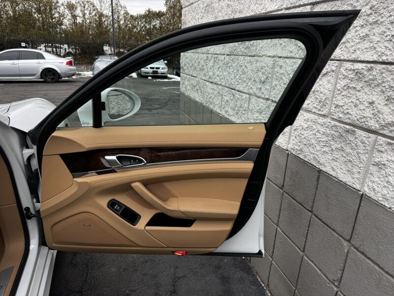2015 Porsche Panamera 4 Willow Grove PA