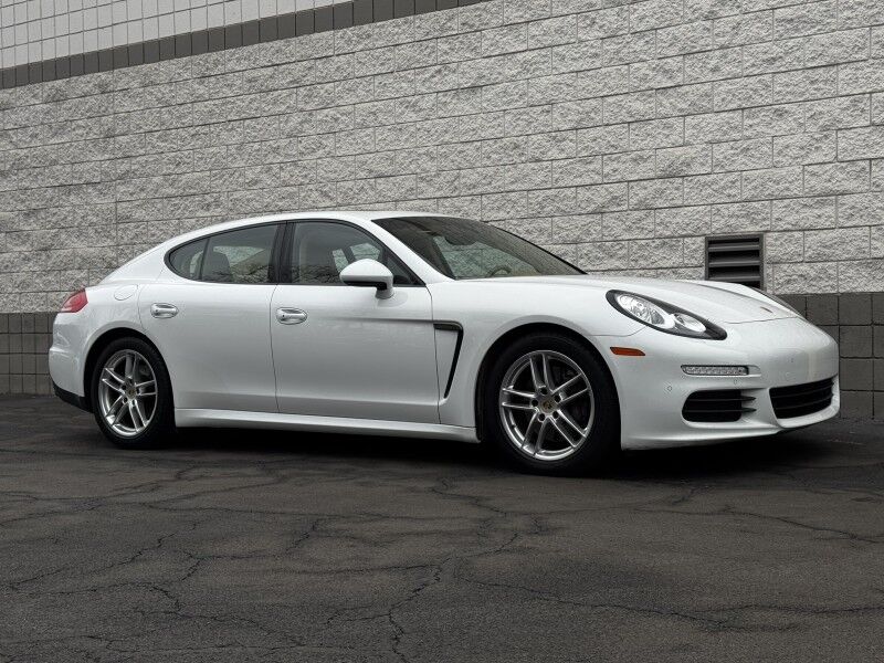 2015 Porsche Panamera 4 Willow Grove PA