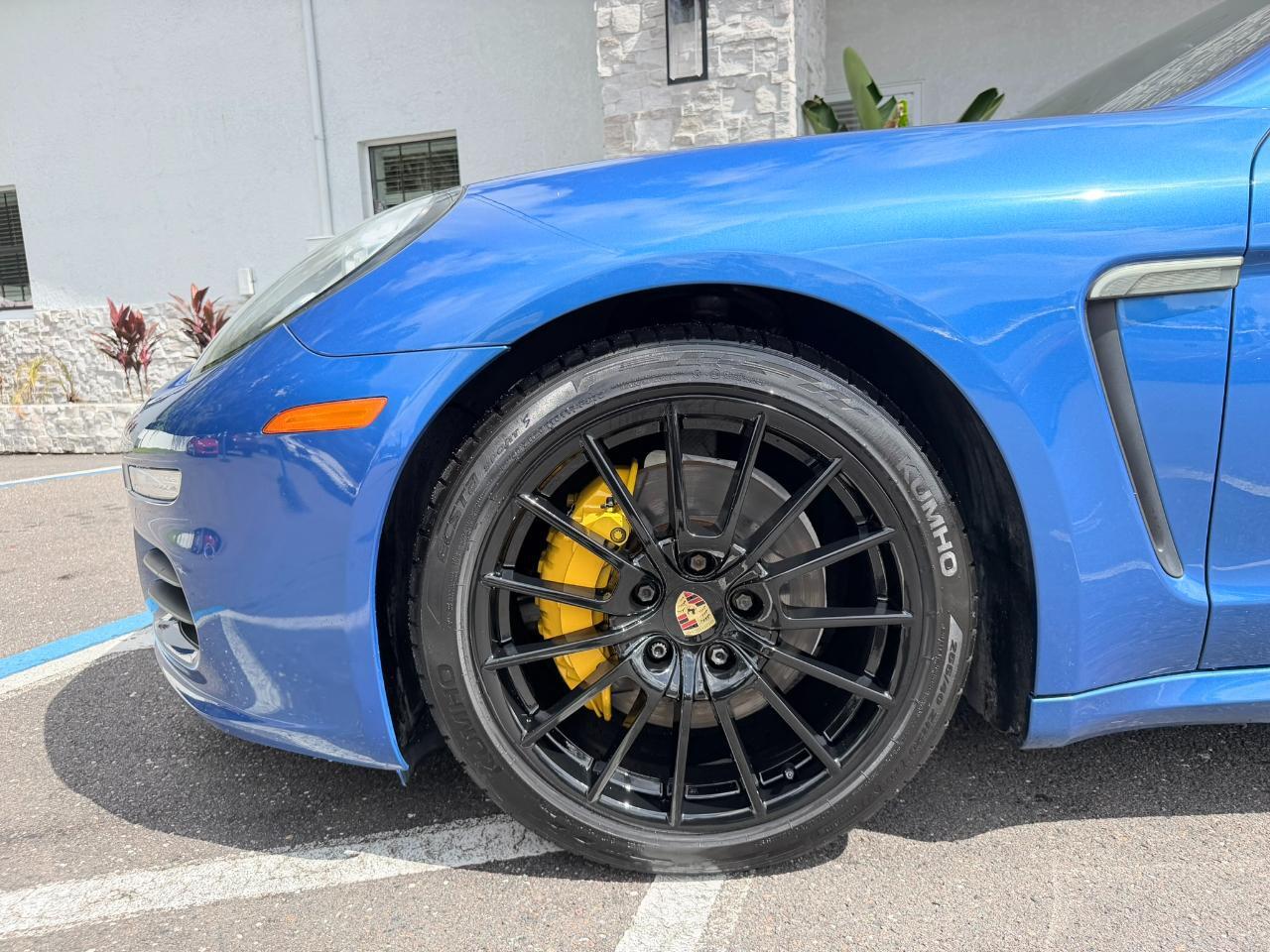 2015 Porsche Panamera 4dr HB 4