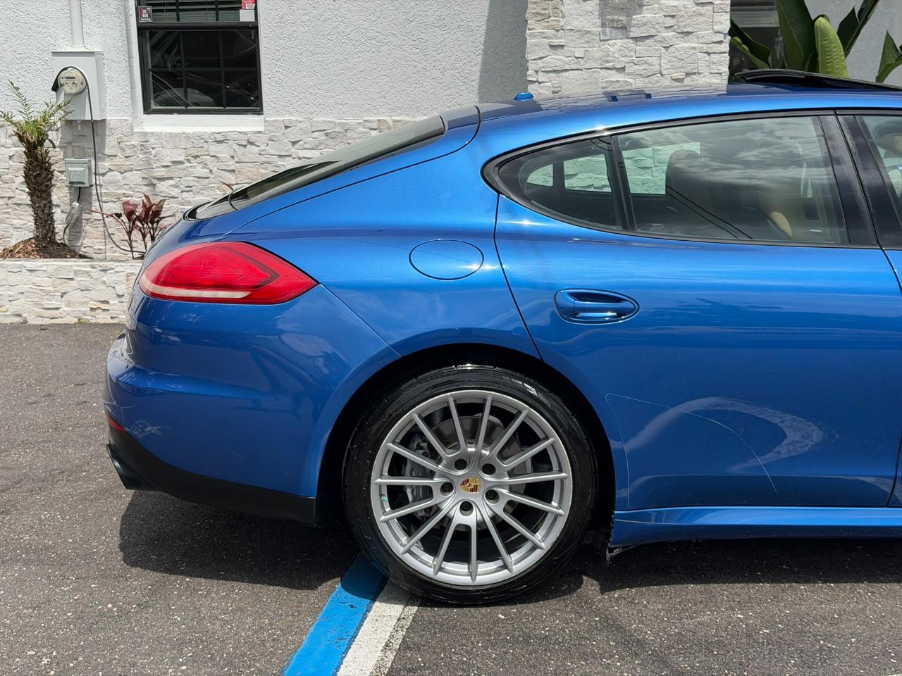 2015 Porsche Panamera 4dr HB 4 Jacksonville FL