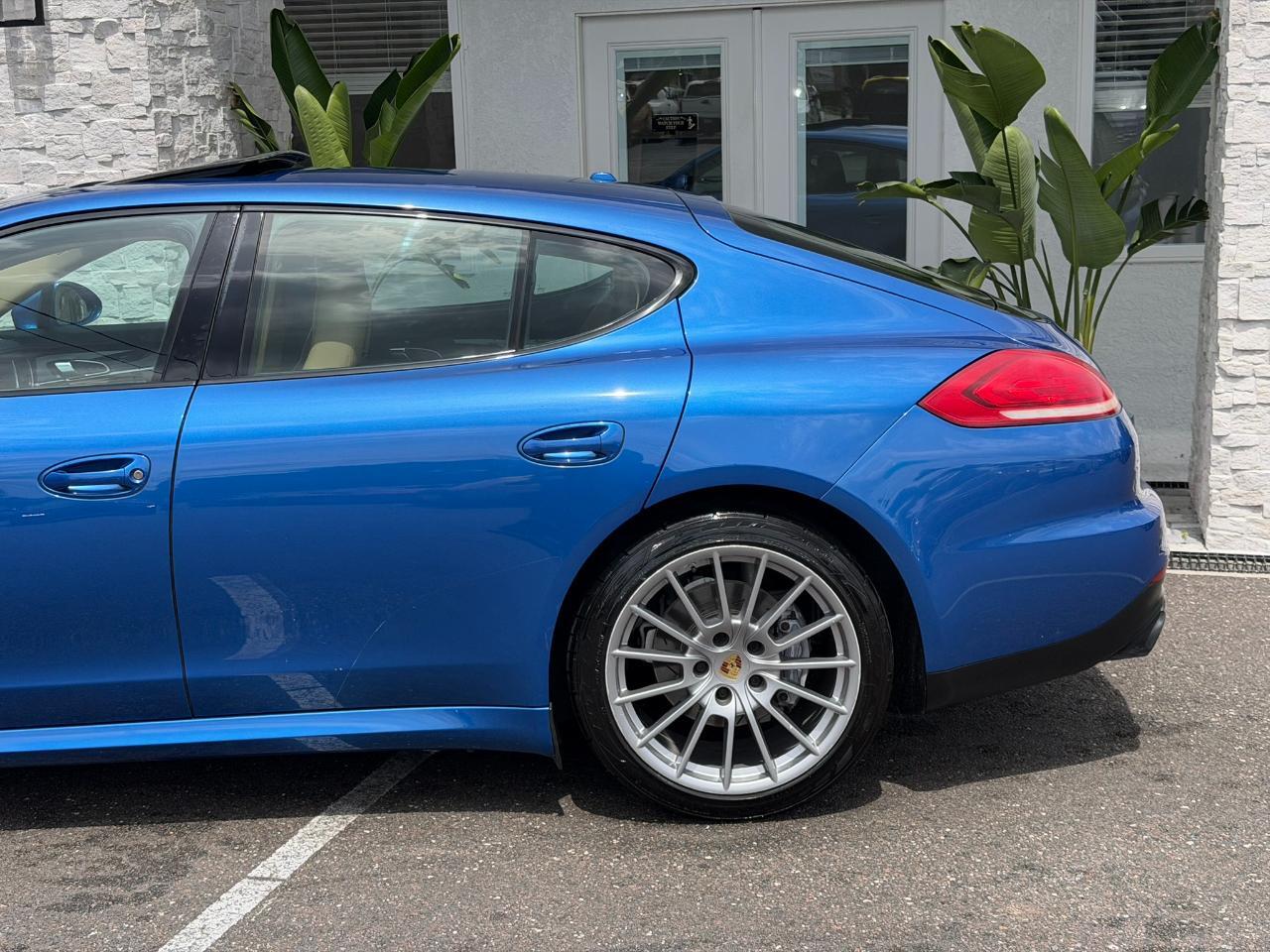 2015 Porsche Panamera 4dr HB 4 Jacksonville FL