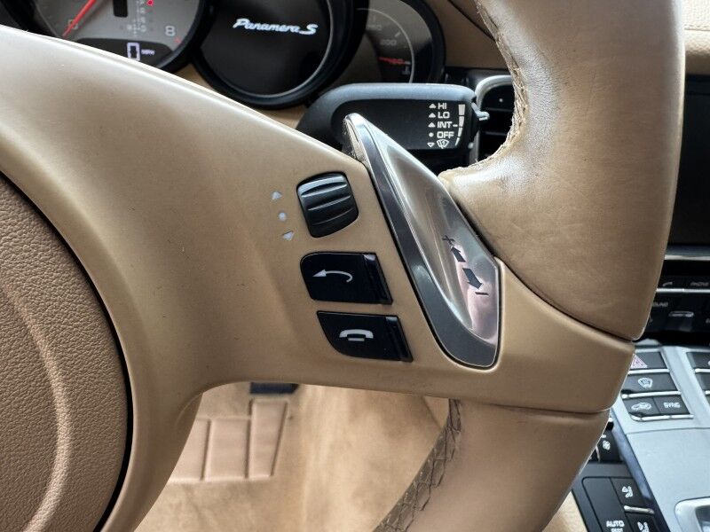 2015 Porsche Panamera S Willow Grove PA