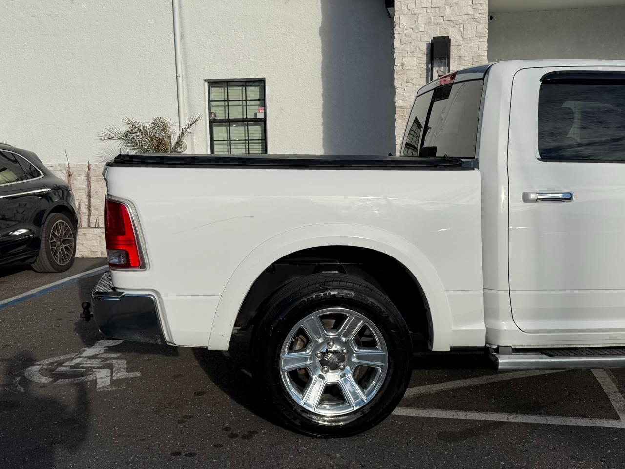 2015 RAM 1500 2WD Crew Cab 140.5" Laramie Longhorn Jacksonville FL