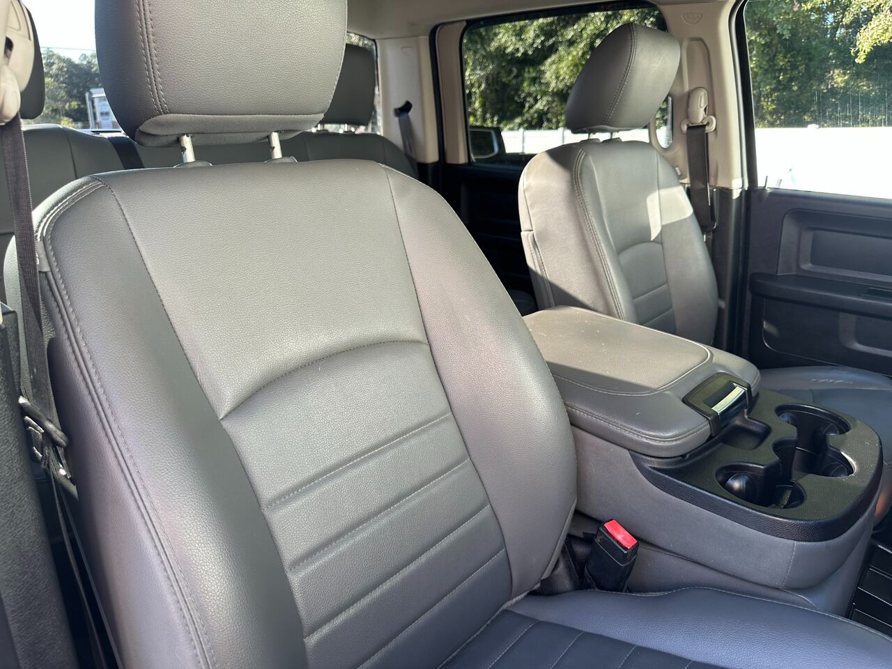 2015 RAM 1500 4WD Crew Cab 140.5&quot; Express Jacksonville FL