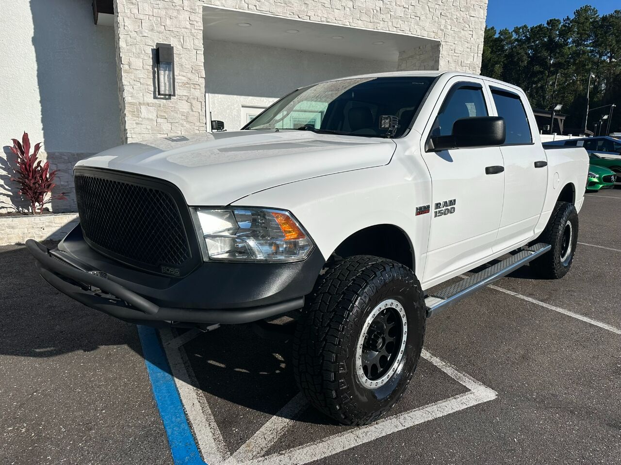 2015 RAM 1500 4WD Crew Cab 140.5&quot; Express Jacksonville FL